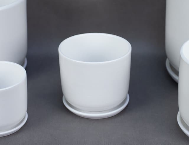 Горшок Айвори Ø15