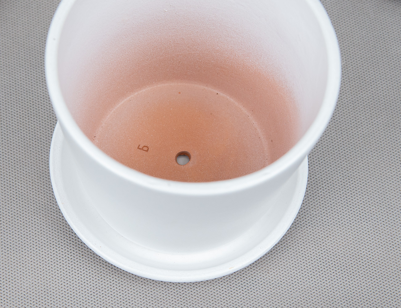 Горшок Жардин белый Ø12