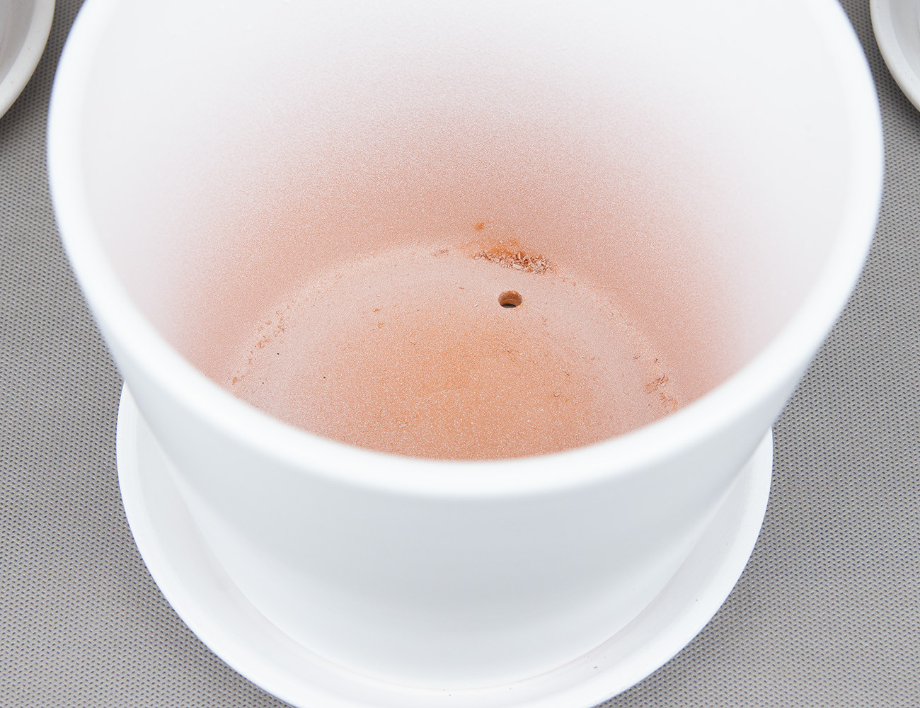 Горшок Жардин белый Ø18