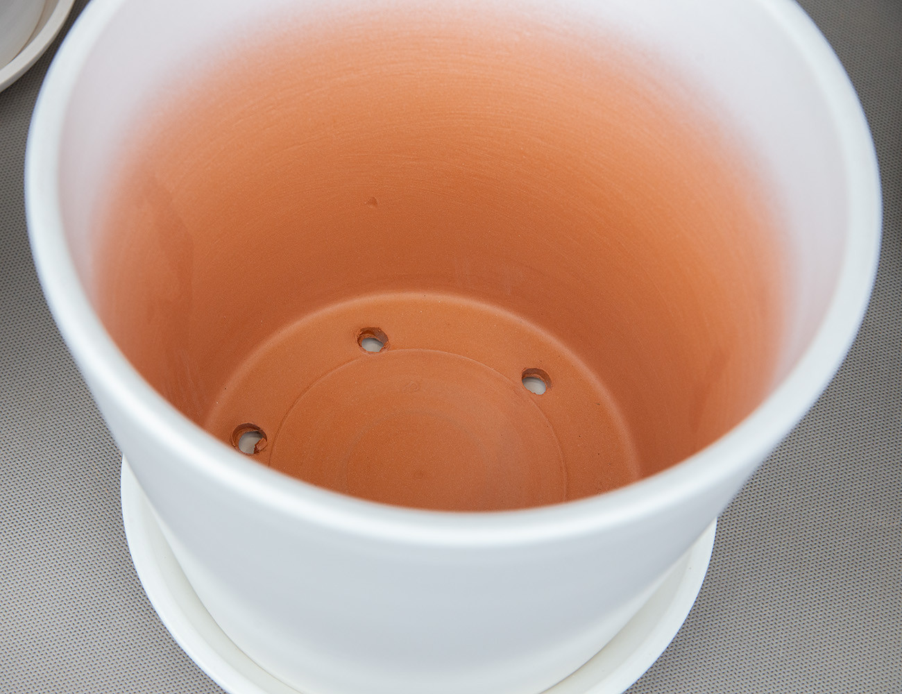  Горшок Жардин белый Ø22