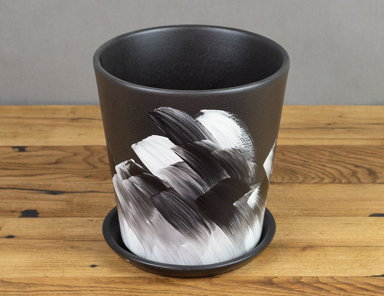 Горшок Monochrome Ø22